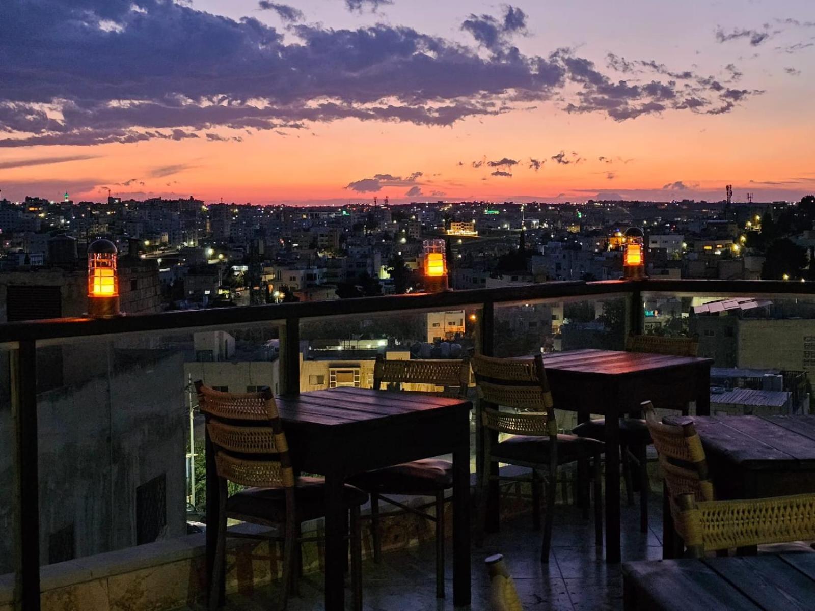 Saint John Hotel Madaba Esterno foto